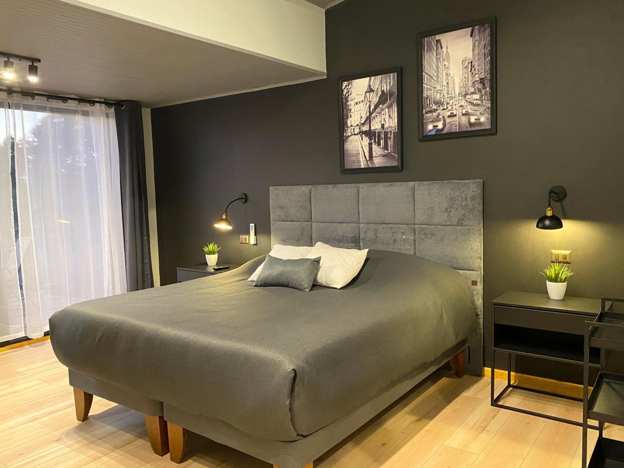 Boutique 501 *